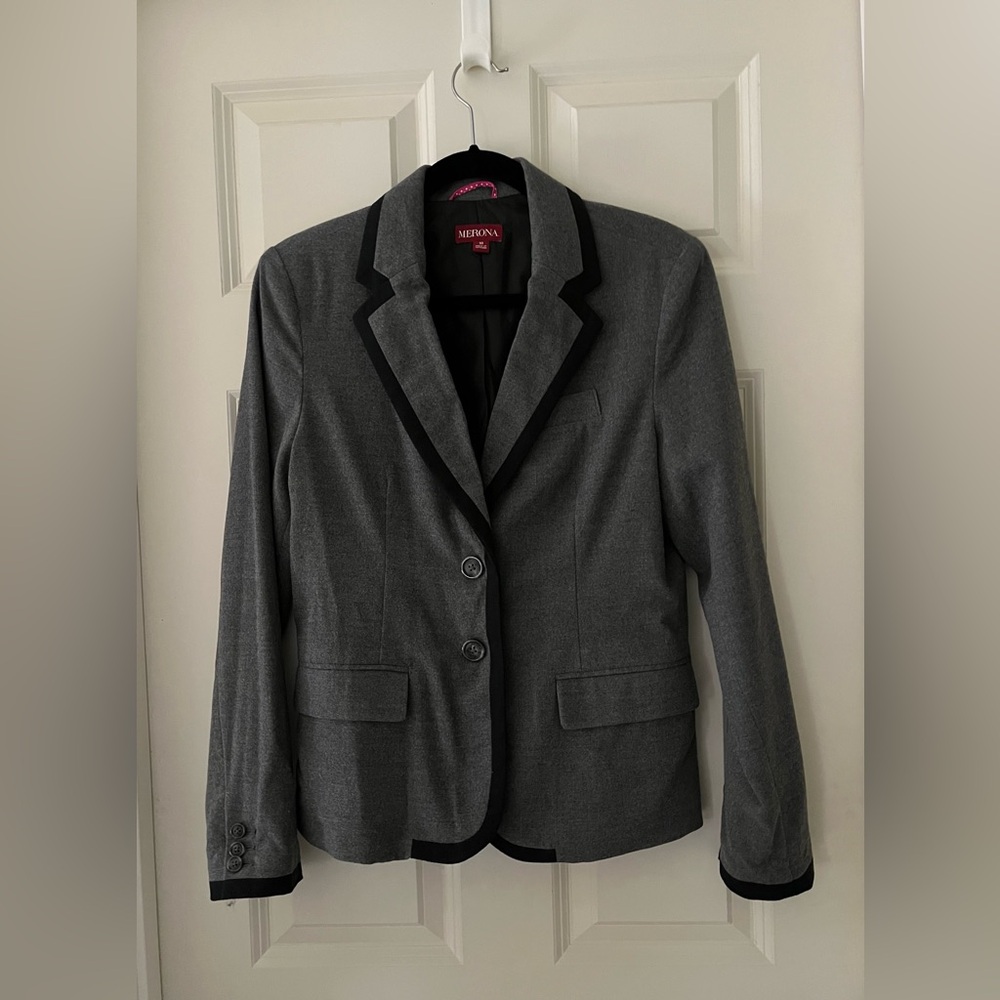 Women’s Merona Gray 2 button blazer w/black trim Academia Preppy Business 10